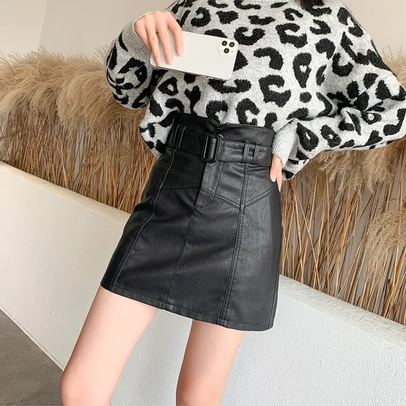 Straight Lined Vegan Leather Mini Skirt